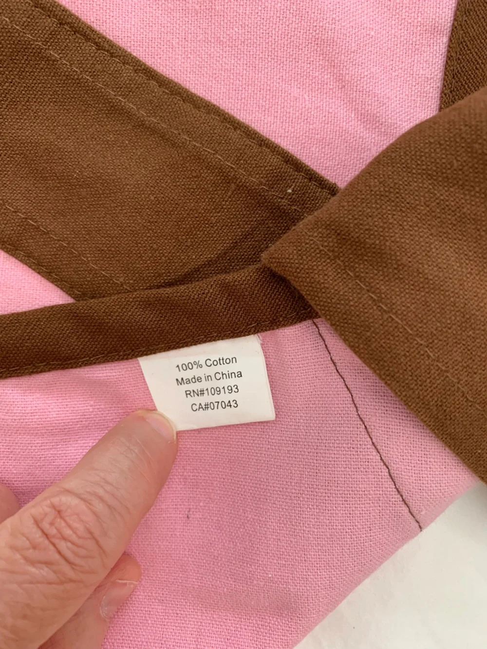 The Unbranded Brand stylish pink
